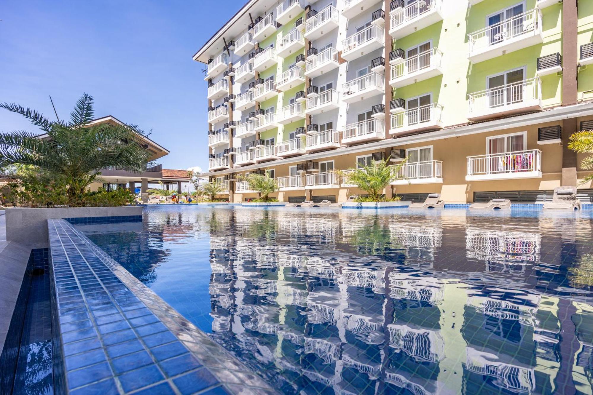 Amani 237, 3 Minutes To Airport, With Gym & Pool, Free Netflix, Fast Wi-fi Apartment Lapu-Lapu City